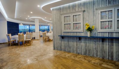 Imagine pentru Hotel Peninsula Resort 4* valabile pentru Delta Dunarii 2023