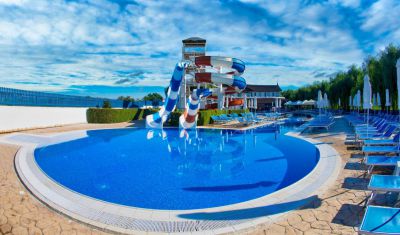 Imagine pentru Hotel Peninsula Resort 4* valabile pentru Delta Dunarii 2023
