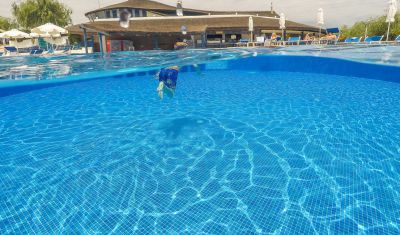 Imagine pentru Hotel Peninsula Resort 4* valabile pentru Delta Dunarii 2023