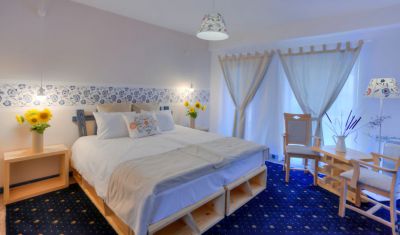 Imagine pentru Hotel Peninsula Resort 4* valabile pentru Delta Dunarii 2023