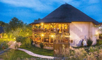 Imagine pentru Green Village Resort 4* valabile pentru Delta Dunarii 2024