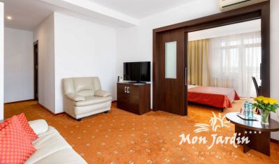 Imagine pentru Hotel Mon Jardin 4*  valabile pentru Delta Dunarii 2024