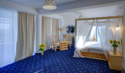 Imagine pentru Hotel Peninsula Resort 4* valabile pentru Delta Dunarii 2024