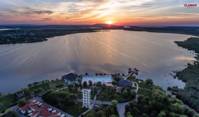 Imagine pentru Puflene Resort 4* valabile pentru Delta Dunarii 2024