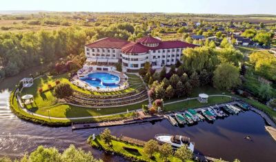 Imagine pentru New Hotel Egreta 4* valabile pentru Delta Dunarii 2025
