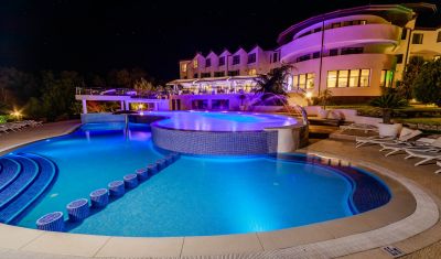 Imagine pentru New Hotel Egreta 4* valabile pentru Delta Dunarii 2025