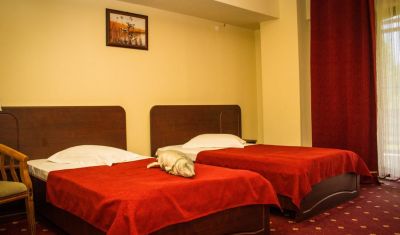 Imagine pentru Puflene Resort 4* valabile pentru Delta Dunarii 2025
