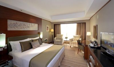 Imagine pentru Hotel Grand Millennium Dubai 5* valabile pentru Emiratele Arabe Unite 2023/2024