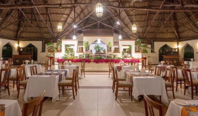 Imagine pentru Hotel Sea Cliff Resort & Spa Zanzibar 5* valabile pentru Exotice 2023/2024