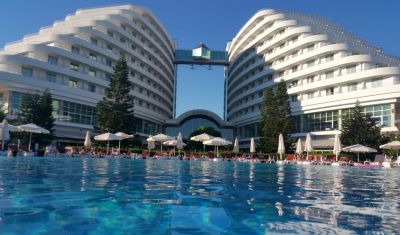 Oferta Litoral 2021 Hotel Miracle Resort 5 Turcia Antalya Lara