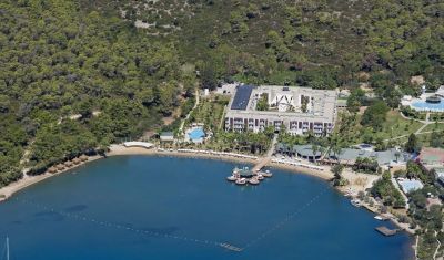 Imagine pentru Hotel Crystal Green Bay Resort 5*  valabile pentru Litoral 2022