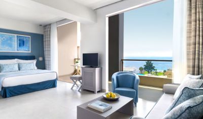 Imagine pentru Hotel Ikos Olivia 5* valabile pentru Litoral 2022