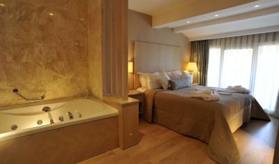 Imagine pentru Hotel Marti Resort 5*  valabile pentru Litoral 2022
