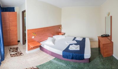 Imagine pentru Hotel Tomis Neptun 3* valabile pentru Litoral 2022
