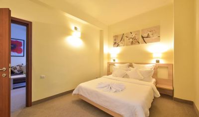 Imagine pentru Complex Mediteranean Mamaia 3* valabile pentru Litoral 2023