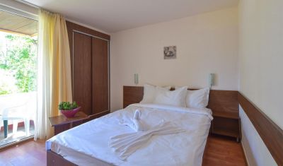 Imagine pentru Complex Mediteranean Mamaia 3* valabile pentru Litoral 2023