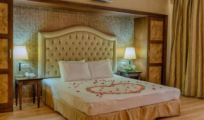 Imagine pentru Grand Pasa Hotel 5* valabile pentru Litoral 2023