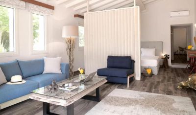 Imagine pentru Hotel Alexandra Elegance Bridging Generations 5* valabile pentru Litoral 2023
