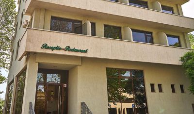 Imagine pentru Hotel Alma Mamaia 3* valabile pentru Litoral 2023