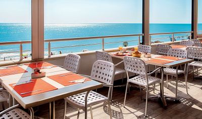 Imagine pentru Hotel AluaSun Helios Beach 3*  valabile pentru Litoral 2023