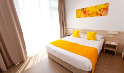 Imagine pentru Hotel AluaSun Helios Beach 3*  valabile pentru Litoral 2023