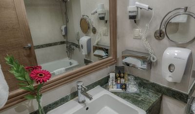 Imagine pentru Hotel Alva Donna Beach Resort 5* valabile pentru Litoral 2023