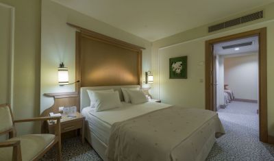 Imagine pentru Hotel Alva Donna Beach Resort 5* valabile pentru Litoral 2023