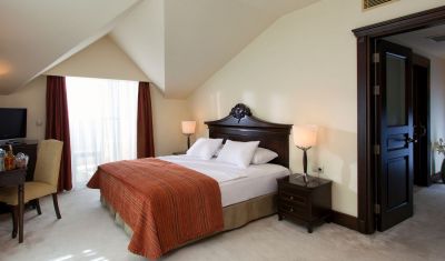 Imagine pentru Hotel Alva Donna Beach Resort 5* valabile pentru Litoral 2023