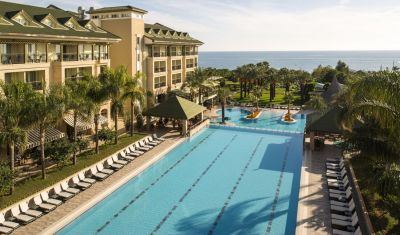 Imagine pentru Hotel Alva Donna Beach Resort 5* valabile pentru Litoral 2023