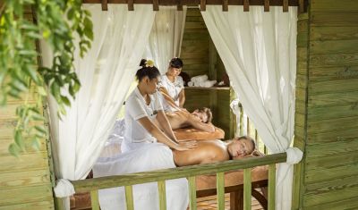 Imagine pentru Hotel Alva Donna Beach Resort 5* valabile pentru Litoral 2023