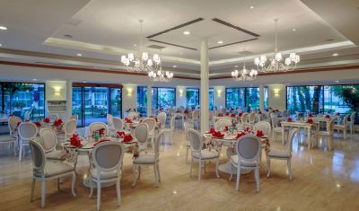 Imagine pentru Hotel Alva Donna World Palace 5* valabile pentru Litoral 2023