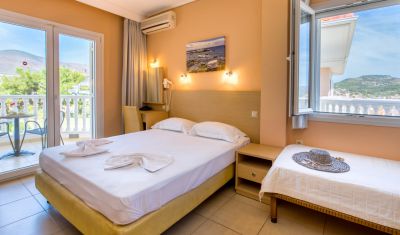 Imagine pentru Hotel Antonios 3* valabile pentru Litoral 2023