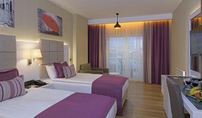 Imagine pentru Hotel Asia Beach Resort 5*  valabile pentru Litoral 2023