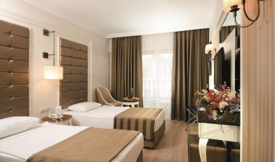 Imagine pentru Hotel Aydinbey Famous Resort 5* valabile pentru Litoral 2023