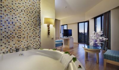 Imagine pentru Hotel Azura Deluxe Resort Sorgun 5* (ex Nashira Resort) valabile pentru Litoral 2023