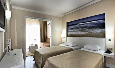 Imagine pentru Hotel Batihan Beach Resort & Spa 4* valabile pentru Litoral 2023