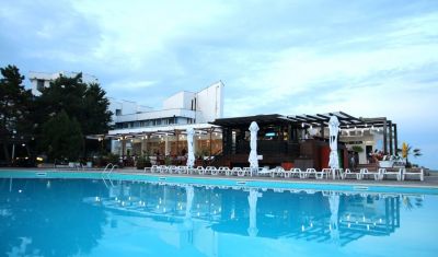 Imagine pentru Hotel California 3 valabile pentru Litoral 2023