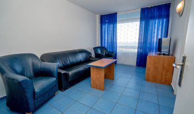 Imagine pentru Hotel California 3 valabile pentru Litoral 2023