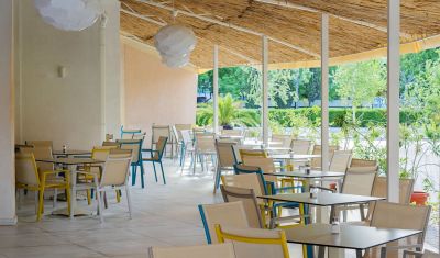 Imagine pentru Hotel Calypso 3* valabile pentru Litoral 2023