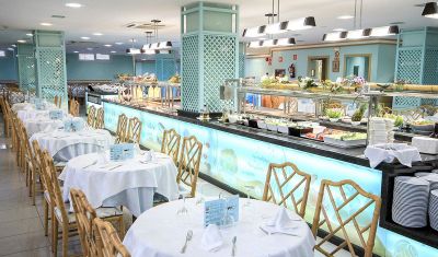 Imagine pentru Hotel Caprici 4* valabile pentru Litoral 2023