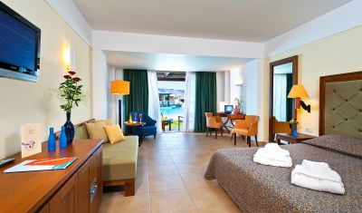Imagine pentru Hotel Cavo Spada Luxury Resort 5* valabile pentru Litoral 2023