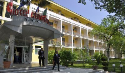 Imagine pentru Hotel Central 3* valabile pentru Litoral 2023