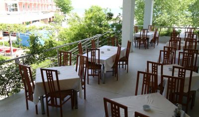Imagine pentru Hotel Comandor 4* valabile pentru Litoral 2023