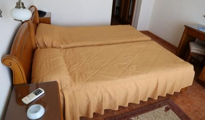 Imagine pentru Hotel Comandor 4* valabile pentru Litoral 2023