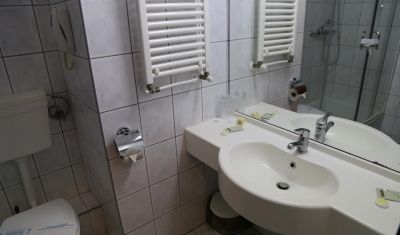Imagine pentru Hotel Comandor 4* valabile pentru Litoral 2023