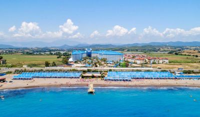 Imagine pentru Hotel Crystal Admiral Resort Suites & Spa 5* valabile pentru Litoral 2023