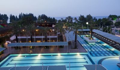 Imagine pentru Hotel Crystal De Luxe Resort & Spa 5*  valabile pentru Litoral 2023