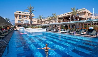 Imagine pentru Hotel Crystal De Luxe Resort & Spa 5*  valabile pentru Litoral 2023