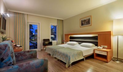 Imagine pentru Hotel Crystal Flora Beach Resort 5* valabile pentru Litoral 2023