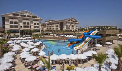 Imagine pentru Hotel Crystal Palace Luxury Resort 5*  valabile pentru Litoral 2023